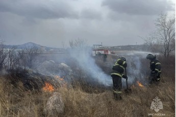 В Хакасии за выходные потушили 20 пожаров