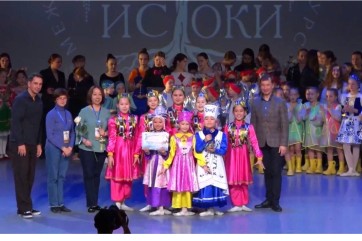 «Айас» из Хакасии триумфально выступила на конкурсе «Истоки» в Иркутске