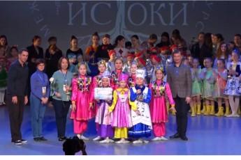 «Айас» из Хакасии триумфально выступила на конкурсе «Истоки» в Иркутске