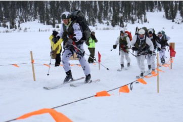 Участники «Саянского марша» преодолели более 20 км в Ергаках