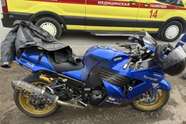 Мотоциклист без прав пострадал в ДТП с иномаркой на трассе Абакан - Подсинее