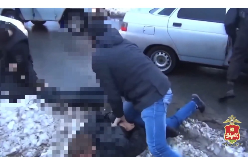 Трое абаканцев задержаны за вовлечение 15 девушек в проституцию