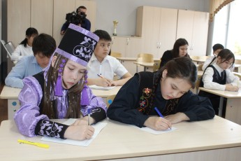 В Хакасии прошел конкурс по хакасскому языку для учащихся пятых классов