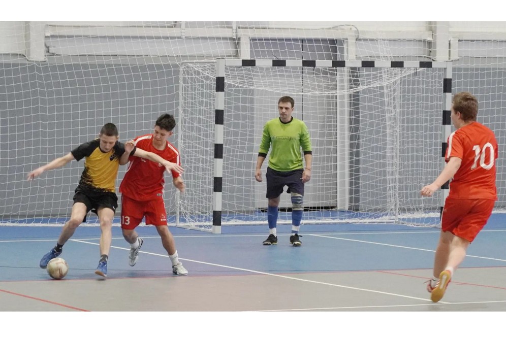 Чемпионат РХ по футзалу среди мужчин стартует в Усть-Абакане