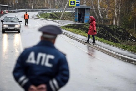 В Абакане пешехода оштрафовали за нарушение ПДД и неповиновение полиции