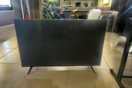 В Абакане задержан гость, похитивший у хозяйки квартиры телевизор