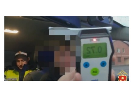 В Абакане суд арестовал пьяного бесправника на 10 суток