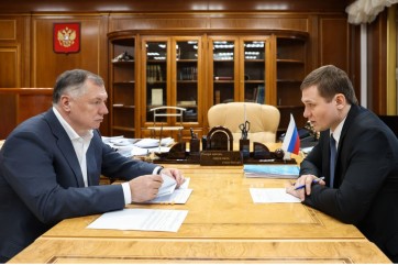 Глава Хакасии и вице-премьер Хуснуллин обсудили реализацию нацпроекта "Инфраструктура для жизни"