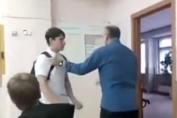 В Кузбассе СК проверяет драку учителя с шестиклассником в школе