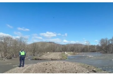 В Аскизском районе Хакасии перелив воды на трассе Усть-Чуль – Илиморов