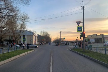 В Черногорске в ДТП по вине автоледи без прав пострадала несовершеннолетняя пассажирка