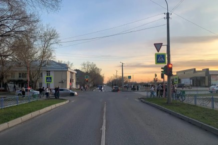 В Черногорске в ДТП по вине автоледи без прав пострадала несовершеннолетняя пассажирка