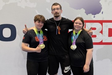 Хакасские спортсменки завоевали золото и серебро на юниорском чемпионате Азии по пауэрлифтингу