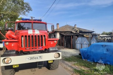 Неправильное устройство дымохода привело к пожару в абаканском доме
