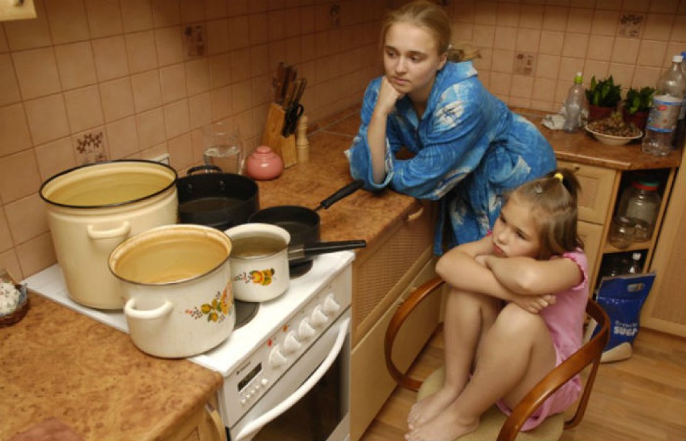 Половина Абакана снова греет воду в кастрюлях