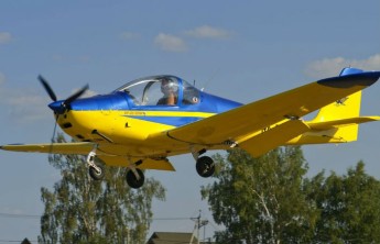 Недалеко от Минусинска легкомоторный самолет обесточил три села при жесткой посадке