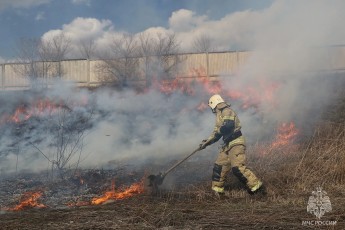 За сутки в Хакасии потушили пять пожаров