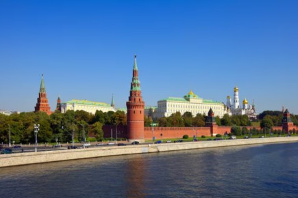 Глава Хакасии Валентин Коновалов работает в Москве