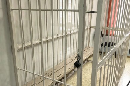 Житель Абазы приговорен к 5 годам колонии за причинение тяжкого вреда здоровью знакомой