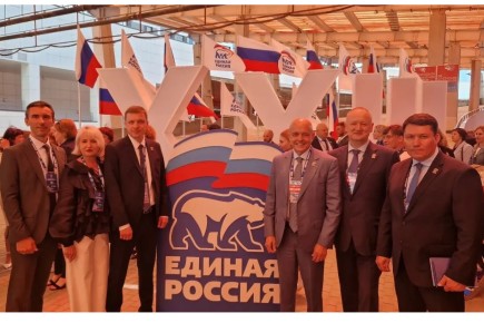«Единая Россия» выдвинула Александра Штыгашева на выборы в Госдуму по одномандатному округу от Хакасии
