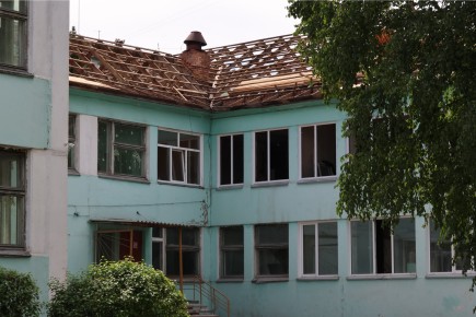 Абакан расторгает контракты с подрядчиком за срыв работ в библиотеке и приостановку ремонта в детсаду