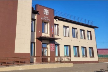В Хакасии руководителя фирмы обвиняют в мошенничестве при ремонте двух домов культуры