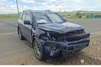 Авария на трассе в Ширинском районе: из‑за нарушения правил пострадали водитель и пассажирка Lada