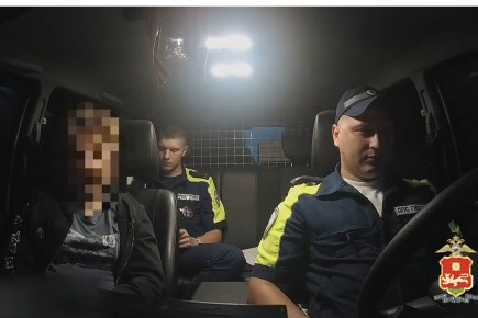 В Ширинском районе пьяная автоледи пыталась скрыться от ГИБДД
