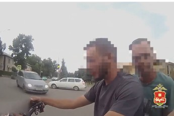 Поездка за пивом на мотоцикле в Черногорске закончилась арестом