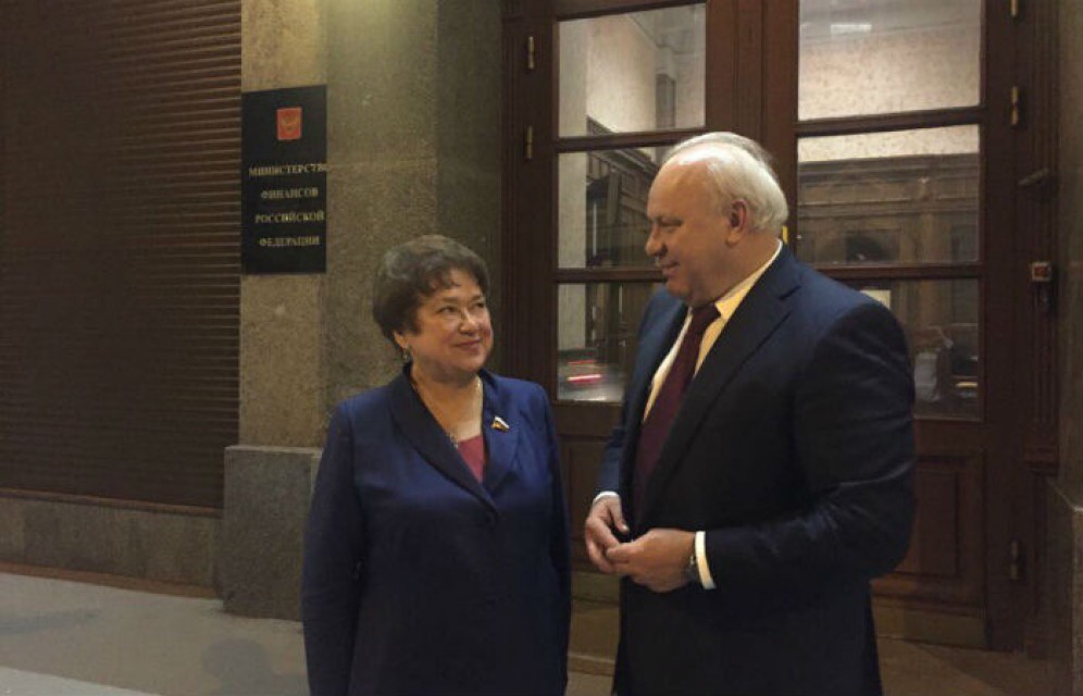 Глава Хакасии встретился с министром финансов России
