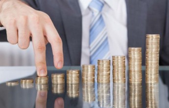 Названы сроки возвращения доходов россиян к докризисному уровню