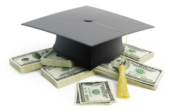 Доходы ректоров вузов Сибири выше, чем у губернаторов