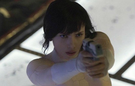 "Призрак в доспехах" с "голой" Скарлетт Йоханссон провалился в прокате