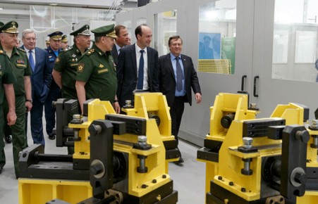 Шойгу проверил работу новейшей РЛС в Красноярском крае