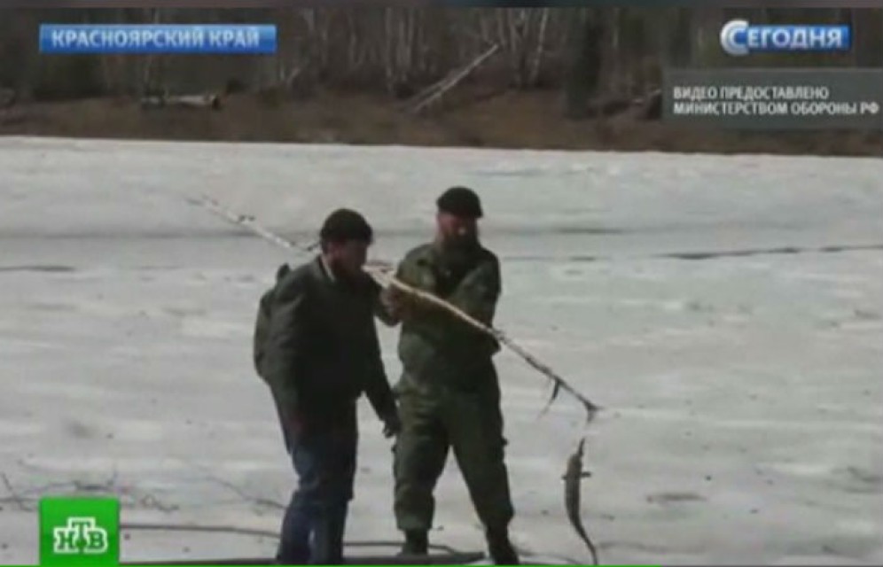 Сибирские староверы научили китайских офицеров выживать в тайге