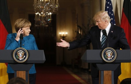 Трамп выставил Меркель счет на $375 млрд