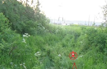 В Хакасии пьяный водитель наехал в лесу на лежачего пешехода