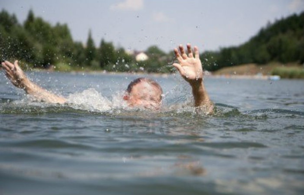 В Красном Абакане утонул нетрезвый мужчина