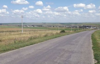 Глава Хакасии недоволен темпами ремонта дорог в Калинино и Чапаево