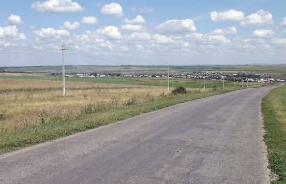 Глава Хакасии недоволен темпами ремонта дорог в Калинино и Чапаево