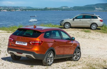 «АвтоВАЗ» официально представил универсалы Lada Vesta SW и SW Cross