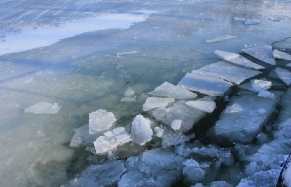 МЧС Хакасии: Выход на лед смертельно опасен