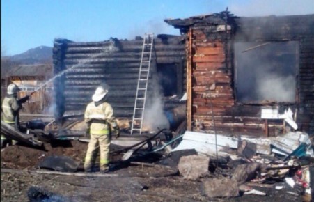 Жителя Балыксы будут судить за пожар, в котором погибли 4 человека