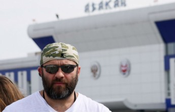 Михаила Пореченкова и Владимира Буздыгана встретили в Хакасии