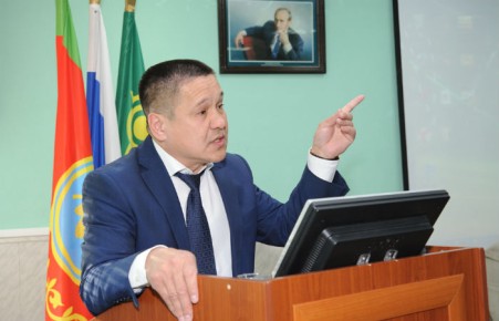 Василий Шулбаев покинет пост главы Таштыпского района