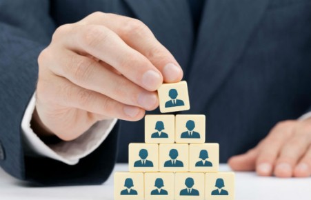 Заместил министров: Виктор Зимин обновил правительство республики Хакасия