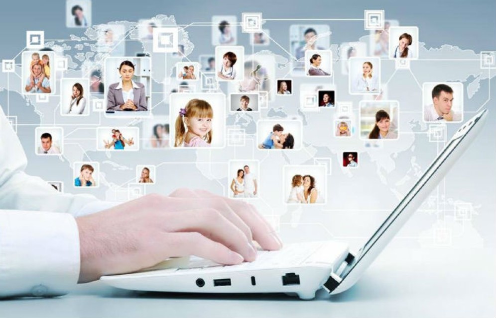 Медведев поручил создать портал с данными обо всех россиянах