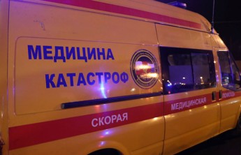 Автобус врезался в грузовик под Красноярском, 5 человек пострадали