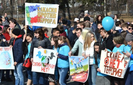 Хакасия поддержала акцию "Питер, мы с тобой!"