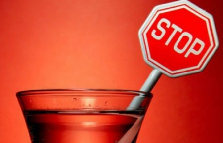 В Минздраве обсуждают запрет продажи спиртного в выходные